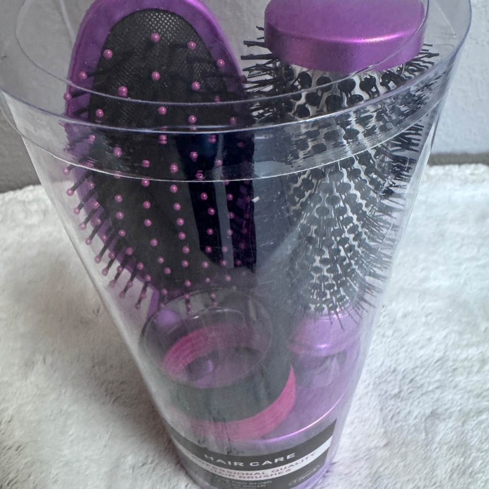 12pc Hair Care set~2 brushes, mirror,🪞,elastic hair bands, cylinder NWT - Picture 6 of 11